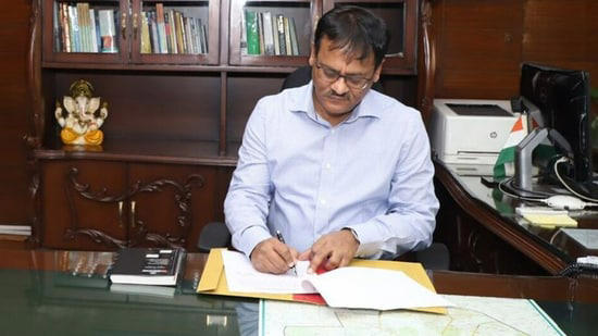 IAS Dharmendra