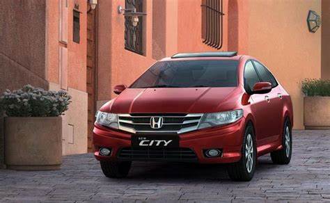 Affordable indian cars with sunroof