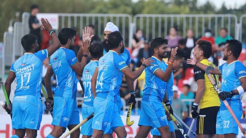 India Reach the Finals