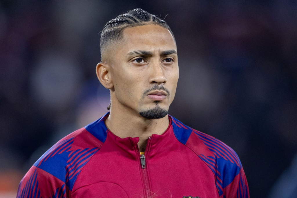 Raphinha Hat-Trick Powers Barca to Dominant Victory