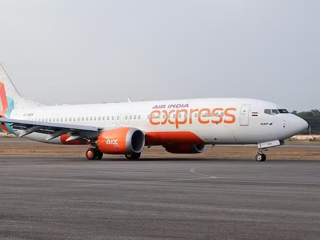 Air India Express flight IX-196 from Dubai to Jaipur, carrying 189 passengers, received a bomb threat via email at 12:45 AM on Saturday.